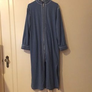Fleece Robe